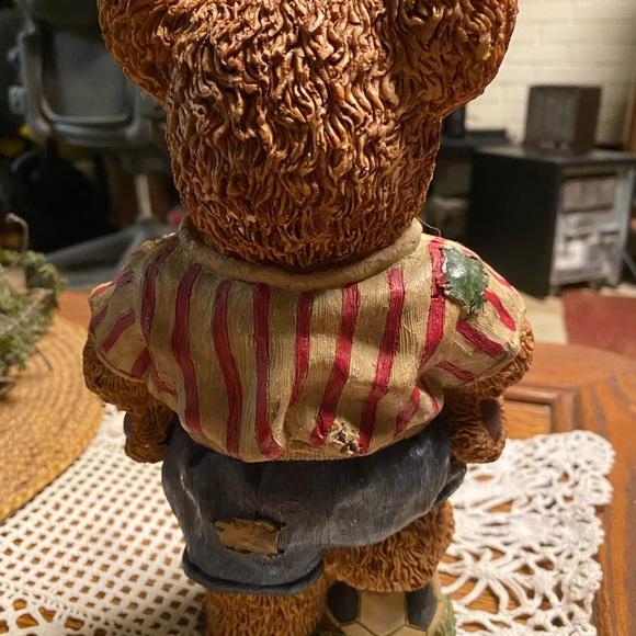 Vintage heavy bear figurine in mint condition. - Picture 2 of 3